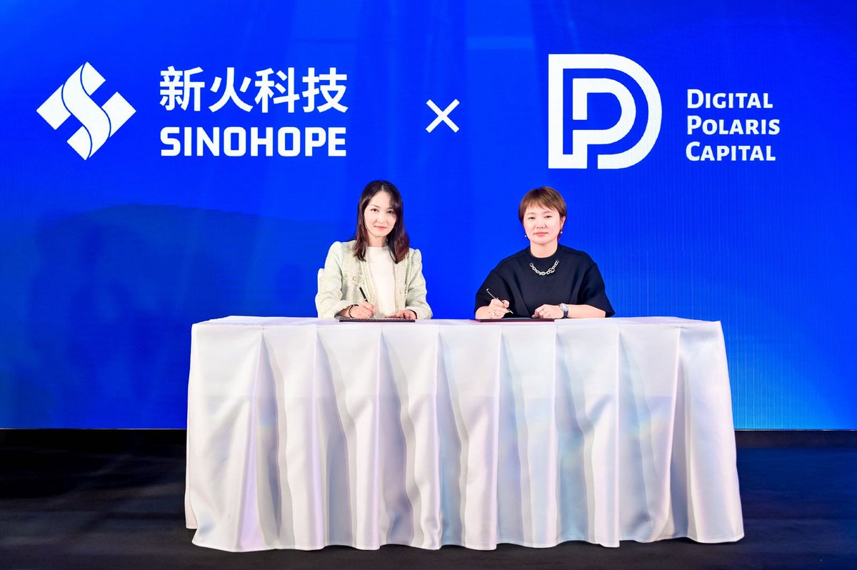 DigipolarisC's tweet photo. 🚀DP Capital is officially launched!

At the "Polaris Night" on August 13th, co-founder Lisa and SINOHOPE Tech's CFO Zhang Li led the ribbon-cutting.

DP Capital will focus on BTC mining innovation, global expansion, and risk management to provide a safer investment environment. https://t.co/8h936lC0Rq