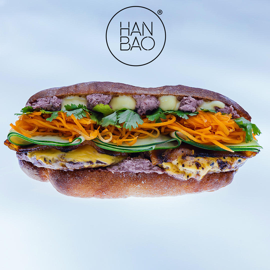 Crystal Thompson tweet media