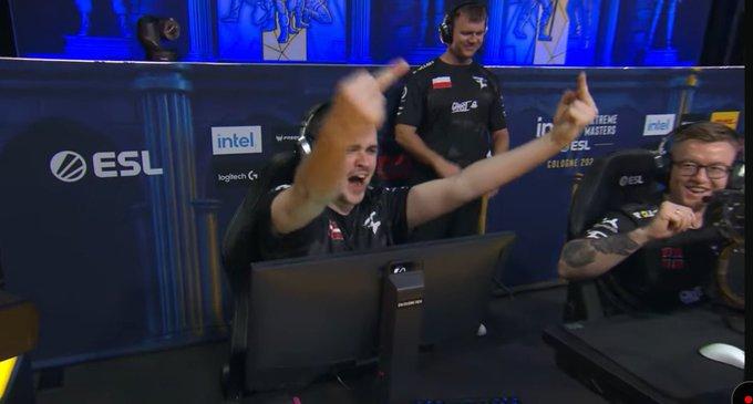 TheBoyBamba's tweet photo. What A Fucking Comeback From Faze https://t.co/czKb5QxoTE