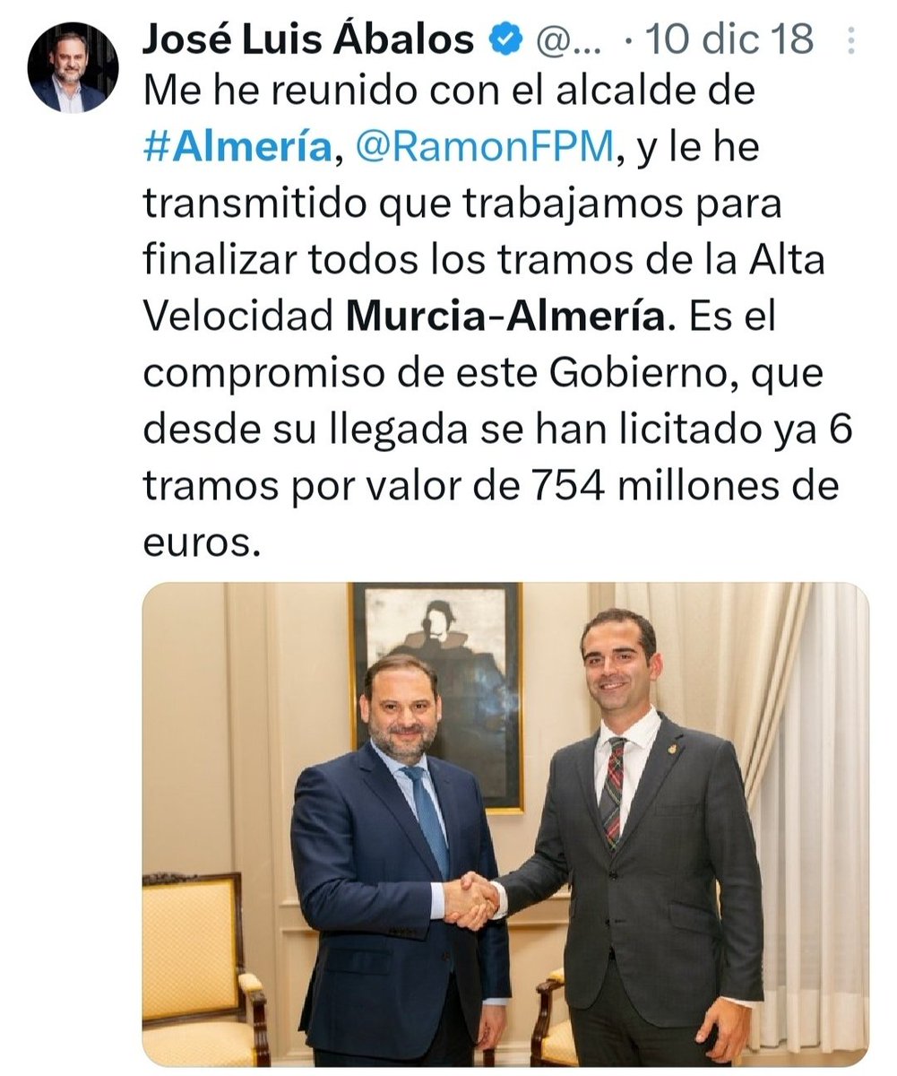 RenePerle's tweet photo. Agradecimiento siempre al ministro @abalosmeco que sacó de los cajones del PP la línea de AVE Murcia-Almería y dió un impulso imprescindible al #CorredorMediterráneo.
Hoy los ministros @oscar_puente_ y @felixbolanosg pueden hablar de ello por la apuesta de #MITMA desde 2018 😍🚅 https://t.co/SSSCCkGZYp