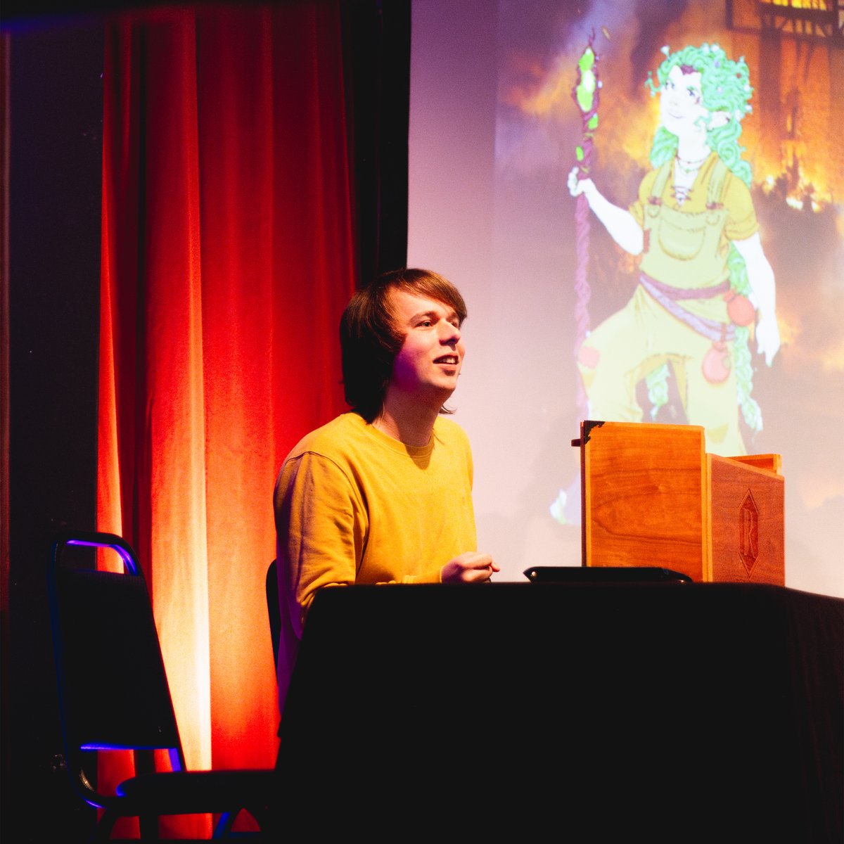 He may look sweet and innocent, but Luke definitely has something EVIL hidden behind that DM screen...👀 

Tickets for August live show in bio!

📸: Bobby Johnstone

#RollTheDamnDice #LiveDnDComedy #ImprovComedyNight #CheltenhamDnD