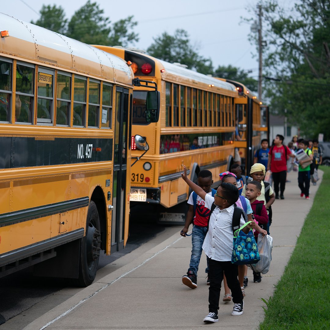 🎒 Tomorrow, August 14 is the first day for Fayette County Public Schools.

🔔 Remember:
🚘 Use added caution when traveling around school areas.
🛑 Stop for school buses and crossing guards.
🚍 Leave plenty of space between your car and a school bus for children's safety.