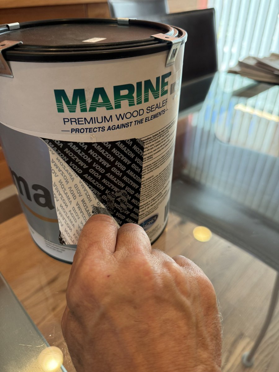 RSL91436's tweet photo. @amazon thanks for the quick delivery (this time), but which rocket scientist decided to cover the product’s necessary application instructions with an impossible-to-remove Amazon label. #Seriously ?
#JustPlainDumb ! https://t.co/mYvqz2i2A4