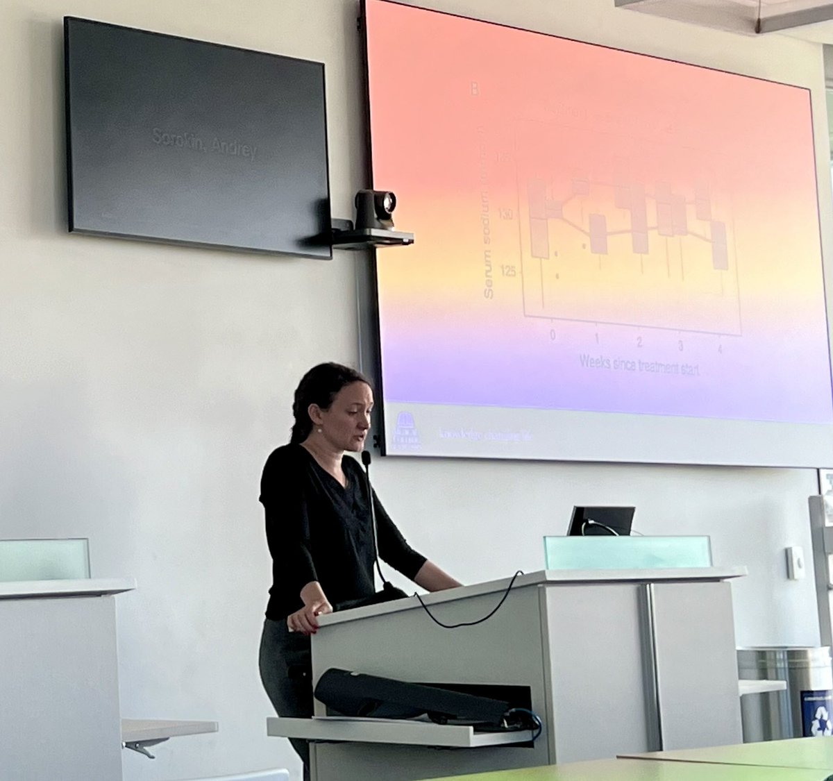 <a href="/AnnaGaddy/">BeanQueen Gaddy</a> discussing the safety and tolerability of #SGLT2i in patients with chronic hyponatremia <a href="/MCW_Nephrology/">MCW Nephrology</a>