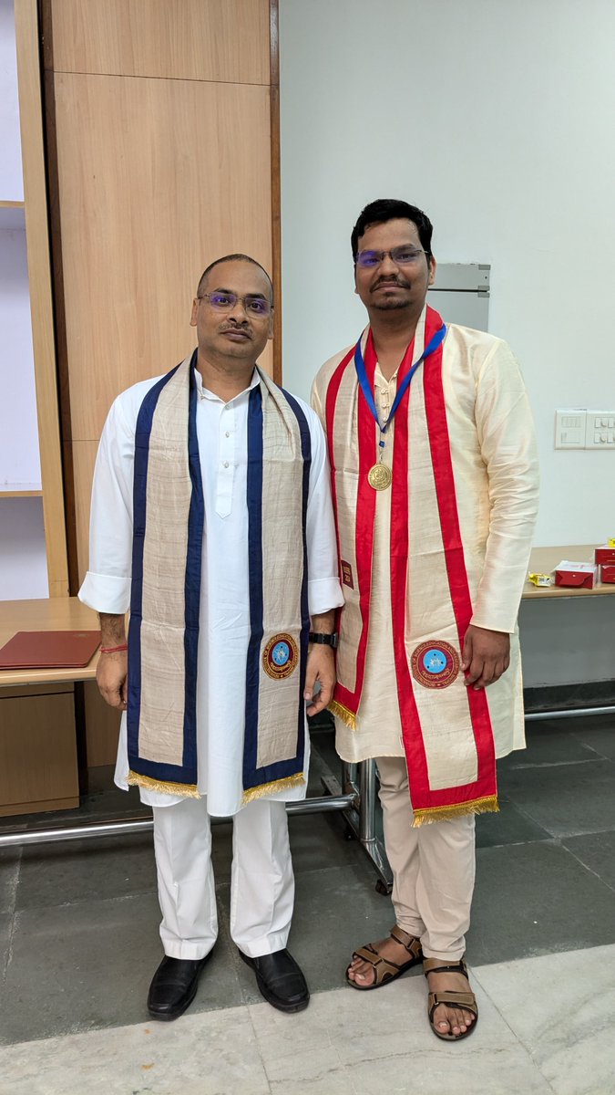 Laboratory of Immunology and Infectious Diseases (@hklab_tweets) on Twitter photo Congratulations to Dr. Pandikannan Krishnamoorthy <a href="/proud_research/">Pandikannan Krishnamoorthy</a> for receiving the Best Thesis Award and Gold Medal. Congratulations to Dr. Pandikannan Krishnamoorthy <a href="/proud_research/">Pandikannan Krishnamoorthy</a> for receiving the Best Thesis Award and Gold Medal.