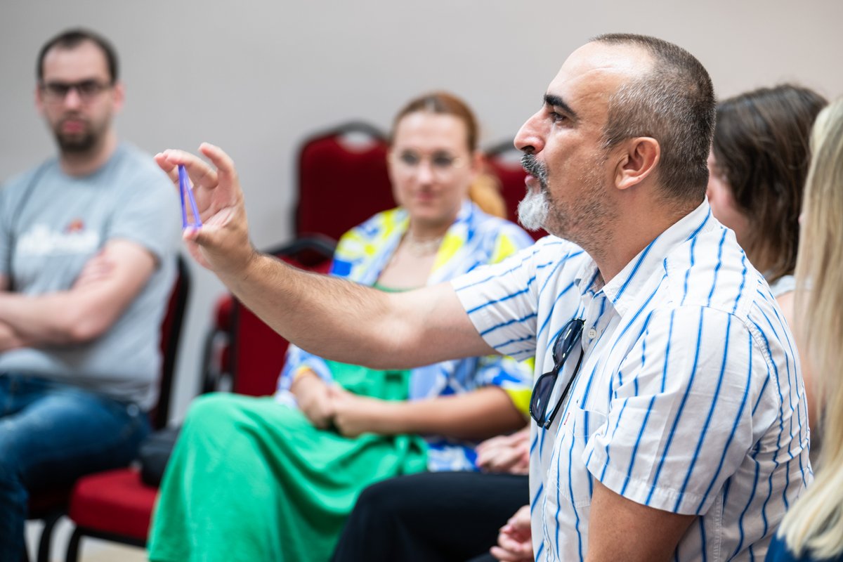 PCRCBiH's tweet photo. The second Youth Academy #StateofPeace has successfully concluded! Organized by the @eubih in cooperation with the Post-Conflict Research Center, the academy brought together 50 young people from Bosnia and Herzegovina, Croatia, Serbia, and Montenegro.
The academy was opened by Asja Kratoviฤ from #EUBiH and Velma ล ariฤ from #PCRCBiH. The first day of the academy featured a performance of the play "I am not here" by Youth Theater Vitez.
We began the second day in #Travnik, where participants had the opportunity to learn about the city's history through visits to the Travnik Fortress and various religious sites. With Jasmin Jaลกareviฤ, director of @pronibih Center for youth development, and Branka Vierda, an independent activist from Croatia, the young participants discussed mutual trust and bridge-building, as well as the role of transitional justice in peacebuilding in the region.
On the final day of the Academy, the focus was on peacebuilding with Radoslav Tokiฤ, Tamara Miljiฤ, Selma Ramoviฤ, Tatjana Milovanoviฤ, and Velma ล ariฤ.
Stay tuned in the coming days to learn more about our Academy!
#PCRCBiH #EUBiH