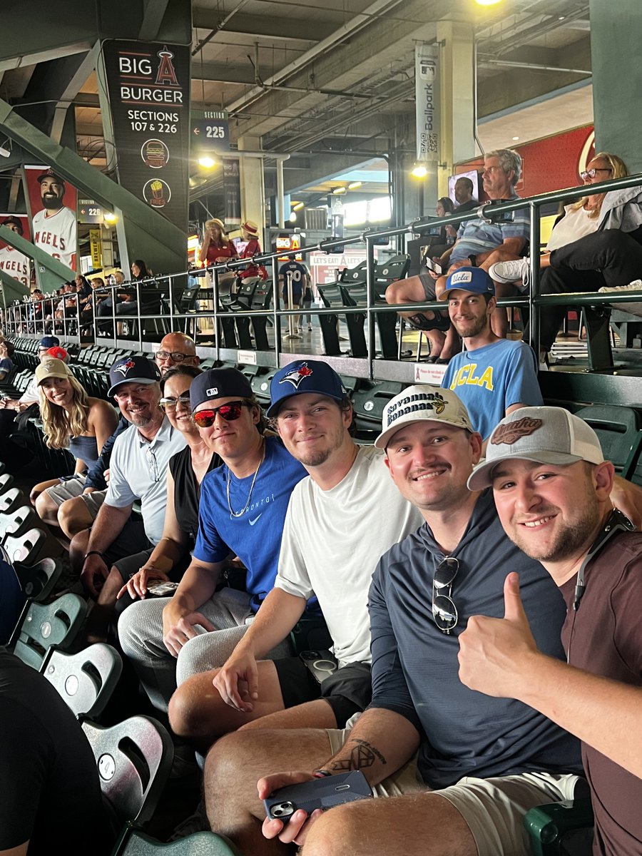 Toronto Blue Jays tweet media
