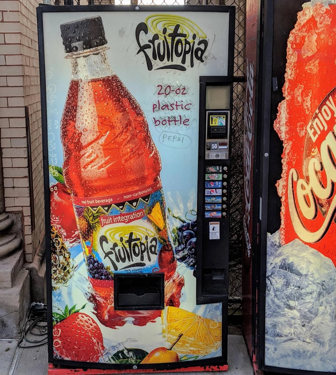 AuxGod_'s tweet photo. 30 years ago today, Minute Maid introduced “Fruitopia” and it would last 9 years in the United States until it was discontinued in 2003 https://t.co/s4jl0eMWg8