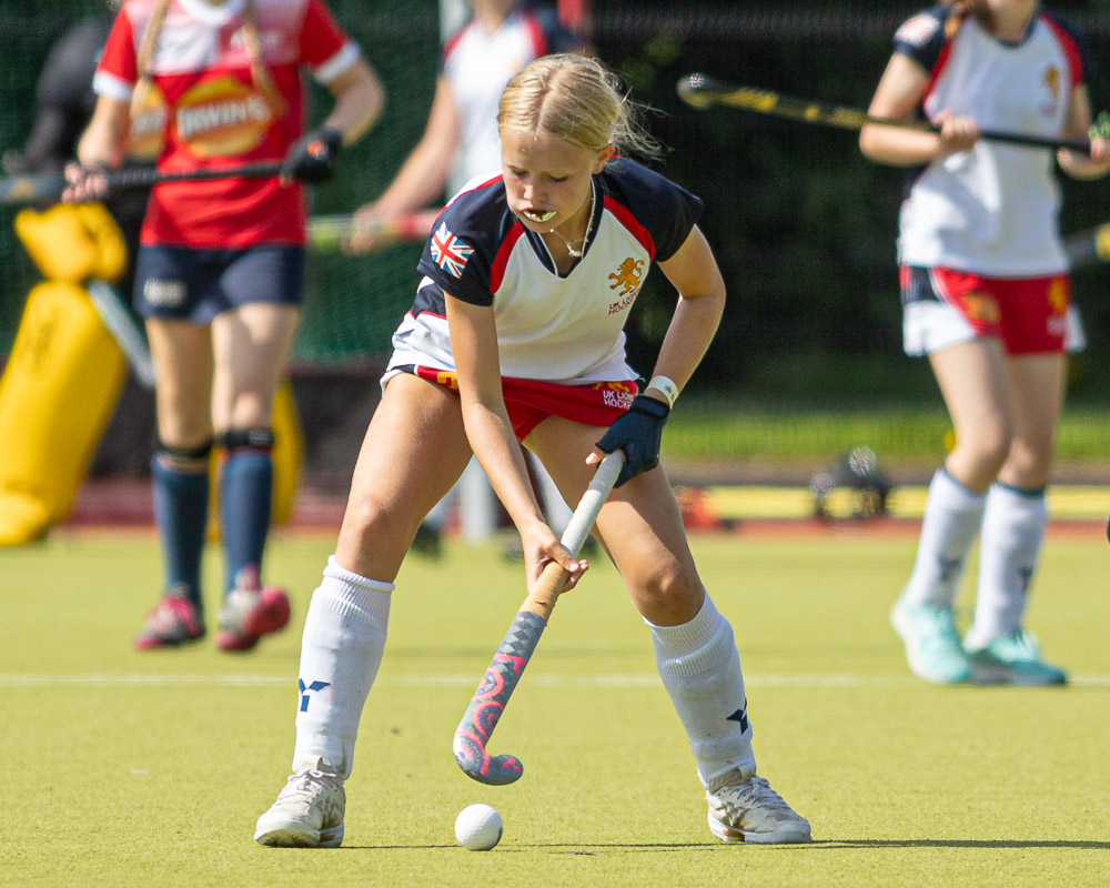 FrontRowUnion's tweet photo. 🏑The final round game between @UKLions and  @ulsterhockey U16 Girls at @lisnagarveyhc on Sunday  is now up 👇

https://t.co/liIeiD2ibc

#representativehocky

#frusports

#hockeyphotography https://t.co/k2zCqJvN8S