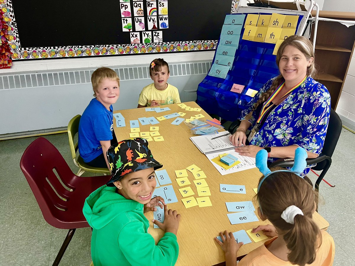 Heather Syms (@hlsyms) on Twitter photo Lots of growing readers & writers in HRCE’s summer literacy camps!! <a href="/HRCE_NS/">Halifax Regional Centre for Education</a> Thanks to all summer staff for your leadership! Lots of growing readers & writers in HRCE’s summer literacy camps!! <a href="/HRCE_NS/">Halifax Regional Centre for Education</a> Thanks to all summer staff for your leadership!