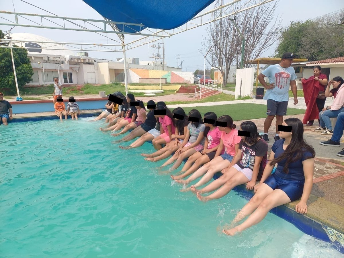 ReynosaGobierno's tweet photo. A través del IMD, se han implementado clases de natación gratuitas para los niños de la Casa Hogar del @DIF_reynosatm. Este programa, impulsado por el Alcalde @carlospenaortiz, busca fomentar la activación física y promover hábitos saludables desde la infancia. https://t.co/dDHoNpuraH