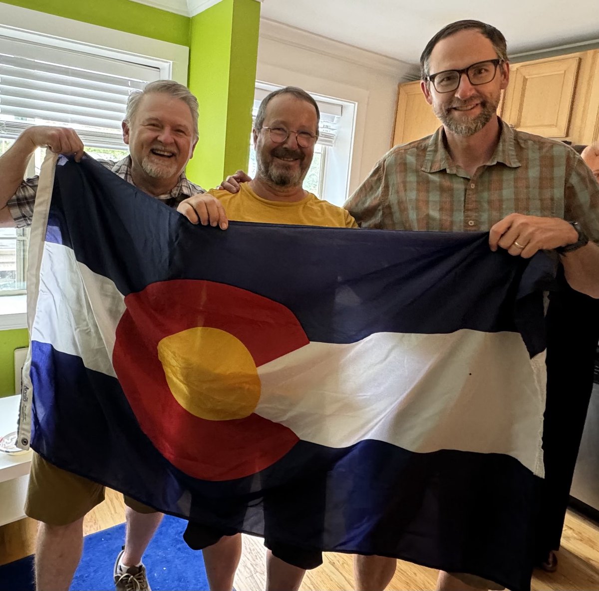 Best things come to an end! Leaving Denver after 7 months amazing sabbatical. Thanks so much Mark &amp;Matt for hosting me and all the Denver crew for being so nice. Fantastic memories. I’ll be back!
⁦<a href="/CUPharmacology/">CU Pharmacology</a>⁩ ⁦<a href="/iins_bordeaux/">Interdisciplinary Institute for Neuroscience 🧠</a>⁩  ⁦<a href="/Neuro_Bordeaux/">Bordeaux Neurocampus</a>⁩