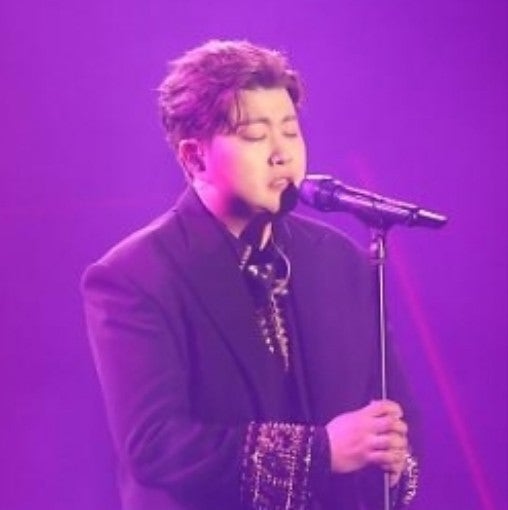 김호중 트바로티와 음악여행  어메이징 그레이스 
#김호중_음악여행
#트바로티 #KIMHOJOONG #TVAROTTI #김호중
#김호중의네버앤딩스토리 #NEVERENDINGSTORY
#그대고맙소_김호중생애첫팬미팅 
#김호중_어메이징그레이스 
#AmazingGrace  #RhemaMarvanne 
m.blog.naver.com/4181kim/223547…