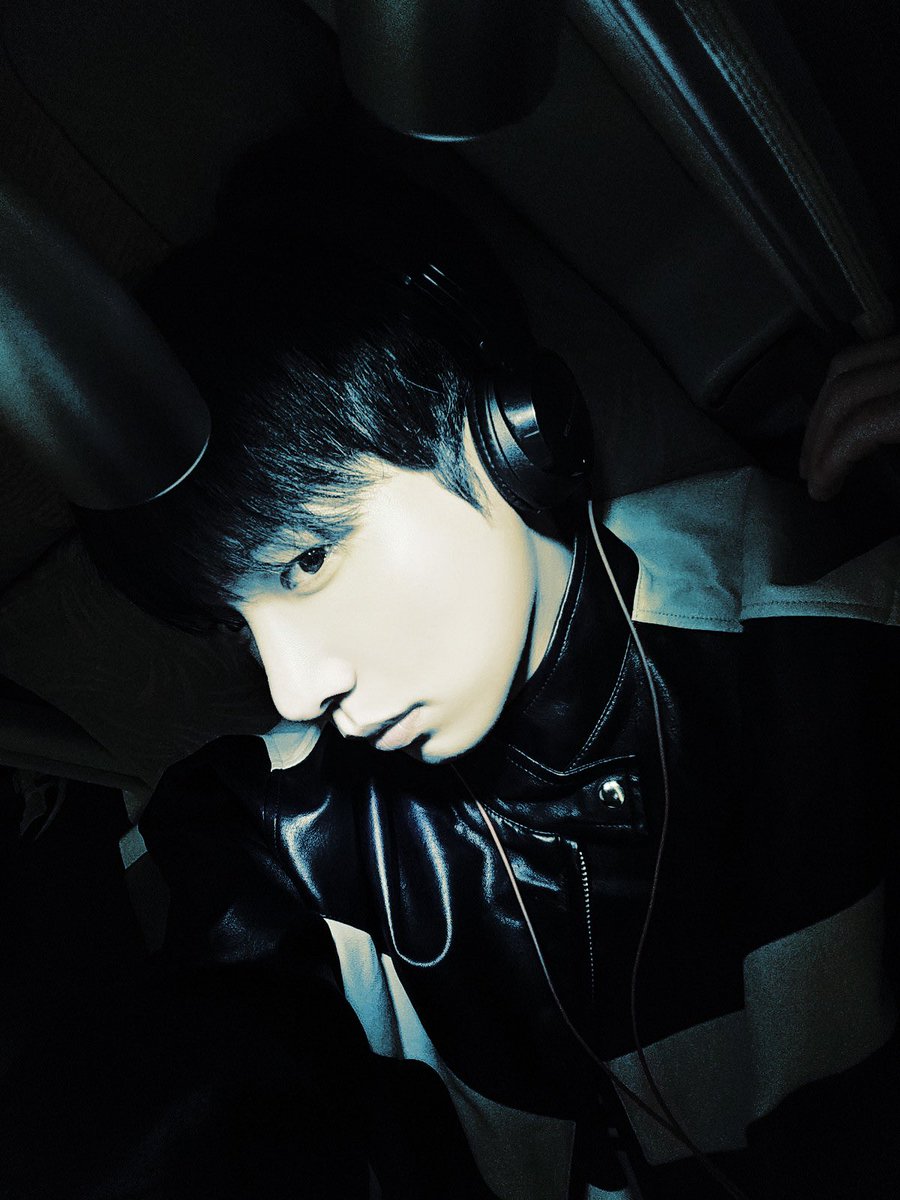 03FAEMJH's tweet photo. NO   PLEASE   i’m   a   STAR !   #SilentKiller   #ParangUtot .  😿 https://t.co/vlfuikZx17