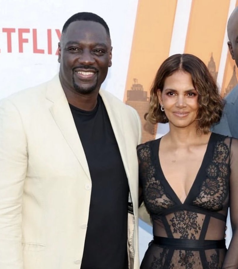 It was great to touch down in LA for <a href="/netflix/">Netflix</a>'s premiere of #theUnion. Out this Friday, Aug 16.