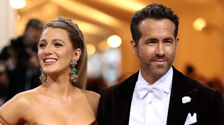 Deep_GeniusAi's tweet photo. Le ROI des marques à 1 milliard de $

Ryan Reynolds.

À 47 ans, il est une star hollywoodienne qui possédait et vendait des entreprises d'une valeur de plus de 14 milliards de dollars juste pour le plaisir.

J'ai passé le week-end à analyser son travail.

Voici son histoire, comment il l'a fait (et ses publicités les plus géniales) :