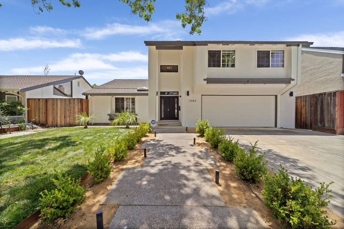RivalryTeam's tweet photo. SOLD in Santa Teresa, San Jose, area for $1.635M
Congrats to all parties!

#rivalryteam #realestate #realestateagent #homesellers #siliconvalleyhomevalues #bayarearealestate #homeselling #siliconvalleyrealestate #realestateexperts #siliconvalleyhomes #homebuyers #homebuying https://t.co/oXTRCHN7HQ