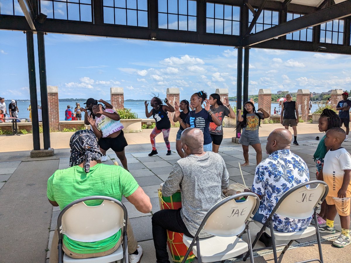 JAE had an incredible time at Aashka Dance Company's backpack drive this past weekend! 

We are happy to be back in the Boston area doing what we love most ~ connecting with our community!