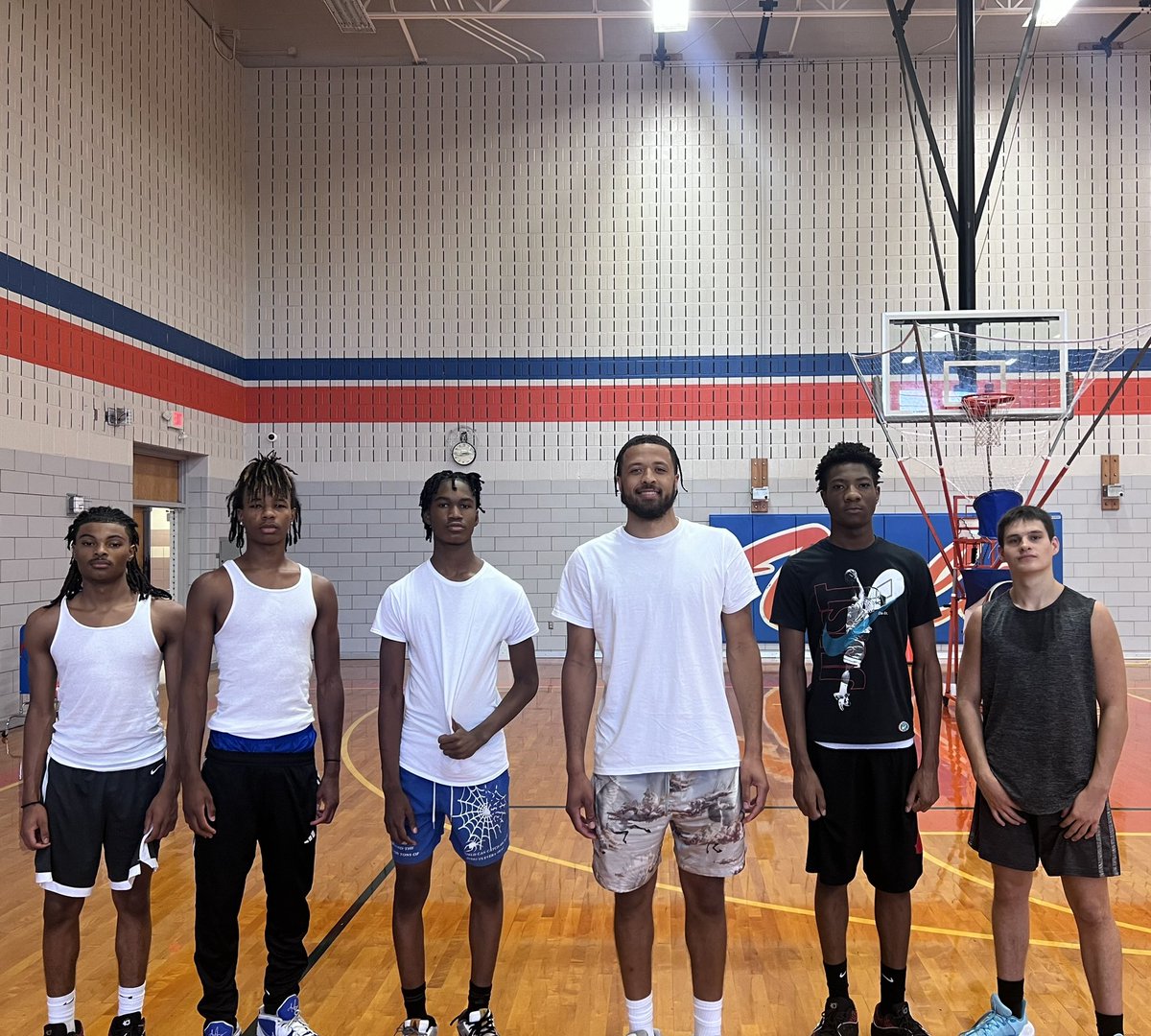 Bowie Vols Basketball (@bowiehoops) on Twitter photo Thanks <a href="/CadeCunningham_/">Cade Cunningham</a> for stopping in to meet our current Bowie Volunteers that were in gym grinding
<a href="/JayceCooper_/">Jayce Cooper</a>
<a href="/RyanWilson_3/">Ryan Wilson</a>
<a href="/_ericb23/">Eric B</a>
<a href="/AdeYusuff17895/">Ade Yusuff</a>
<a href="/24jtp20/">Joshua Pickens</a> Thanks <a href="/CadeCunningham_/">Cade Cunningham</a> for stopping in to meet our current Bowie Volunteers that were in gym grinding
<a href="/JayceCooper_/">Jayce Cooper</a>
<a href="/RyanWilson_3/">Ryan Wilson</a>
<a href="/_ericb23/">Eric B</a>
<a href="/AdeYusuff17895/">Ade Yusuff</a>
<a href="/24jtp20/">Joshua Pickens</a>