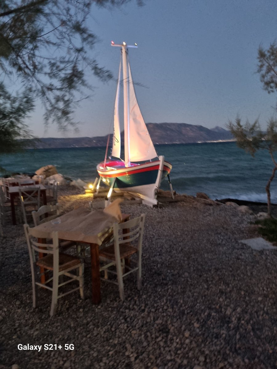 thanos🇬🇷 tweet media