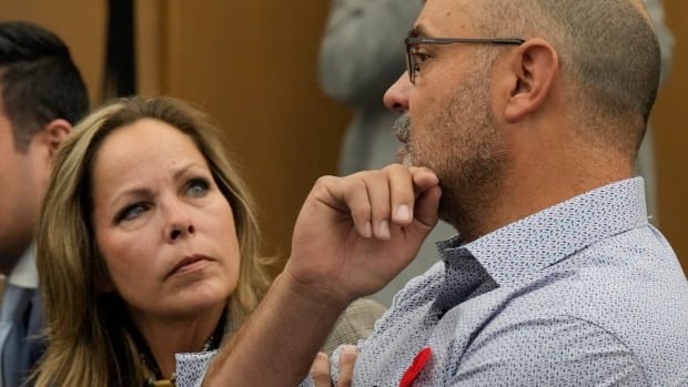 AmazingZoltan's tweet photo. 37. Tamara Lich is a grandmother and a card carrying member of the Métis Nation of Alberta. Chris Barber is a father and a trucking company operator. Just as Trudeau makes apologies for ISIS terrorists, he is pursuing charges against these two using the fullest extent of the law. https://t.co/el2YNdddMa