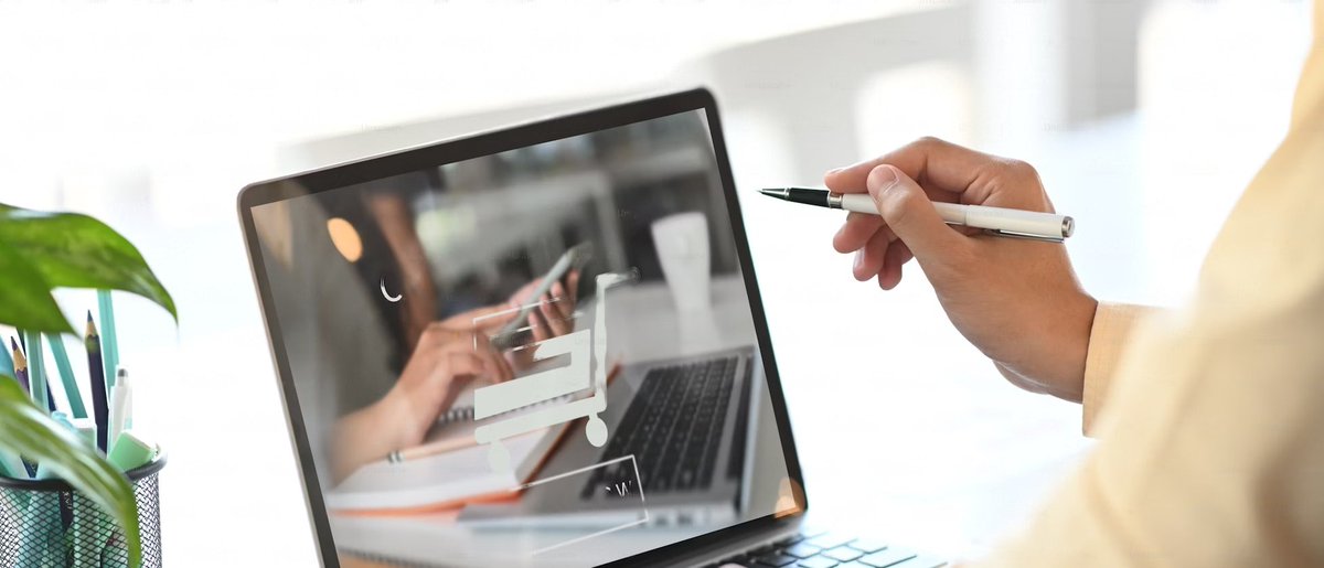ValuedVoiceLV's tweet photo. 20 Definitive Ecommerce Marketing Strategies to Implement in 2024 https://t.co/w4g7dV05bF #EcommerceMarketing #EditorialNote @NealSchaffer https://t.co/wT1hlpdL9p