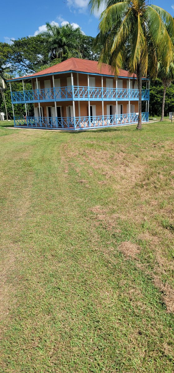 Desde temprano Birán en #HolguínSí celebramos el 98 cumpleaños del más Grande y más Martiano de todos los cubanos: #FidelPorSiempre por #Cuba #FidelEnHolguín