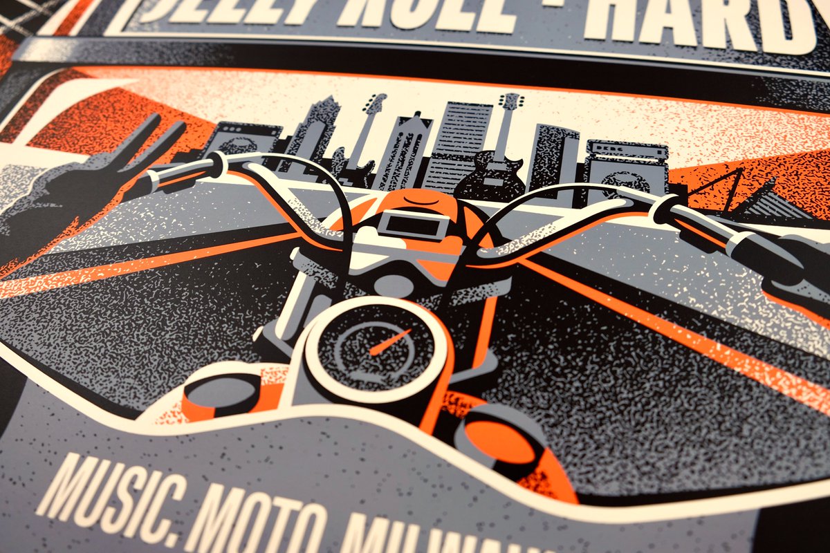 Our <a href="/harleydavidson/">Harley-Davidson</a> Homecoming 2024 posters are now available in the DKNG Store while supplies last. dkngstudios.com/blog/2024/08/1…