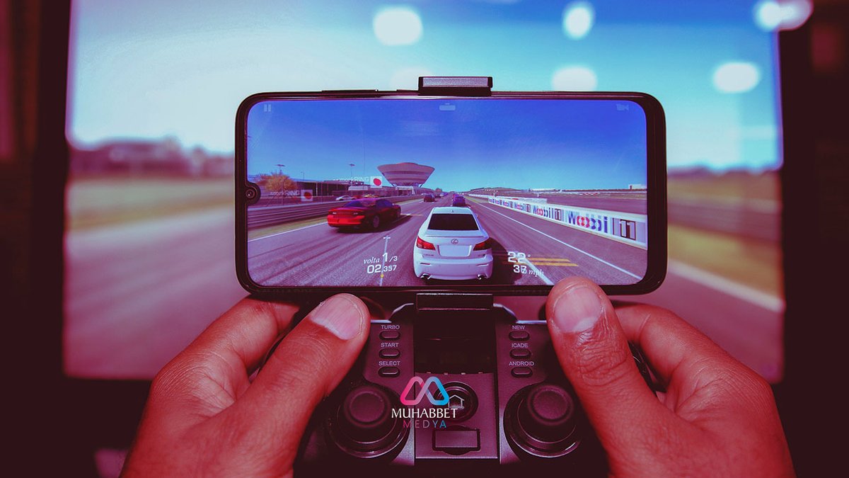 Çocuklar ekran bağımlılığından nasıl kurtulur?

9 ağustos günü gazetelerde, internet sitelerinde şöyle bir haber yayınlandı:
“Dijital oyun platformu Roblox’a ‘çocuk istis marına neden olacak içerik…

muhabbetmedya.com/aile/cocuklari…

#ekranbağımlılığı #fomo #mobiloyun #oyun 
<a href="/AtillaYarg/">Atilla Yargıcı</a>