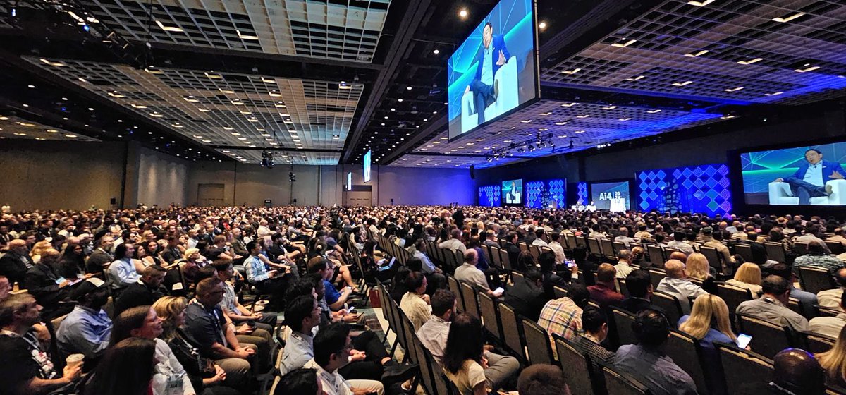 Andrew Yang🧢⬆️🇺🇸 (@andrewyang) on Twitter photo A pleasure speaking at #AI4 today in Vegas with <a href="/nancyscola/">Nancy Scola</a> about the potential and pitfalls of AI and its interaction with politics. There’s a lot of work ahead. A pleasure speaking at #AI4 today in Vegas with <a href="/nancyscola/">Nancy Scola</a> about the potential and pitfalls of AI and its interaction with politics. There’s a lot of work ahead.