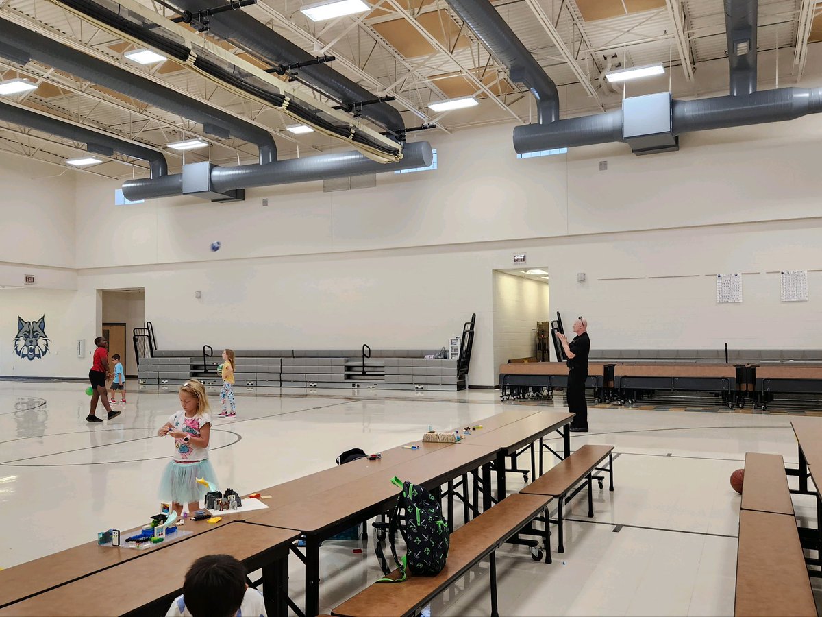 DVUSD Community Education (@communitydv) on Twitter photo Does anyone recognize this student? 😊 This morning, Dr Finch tossed the football around with our Sonoran Foothills B&A program students. Looks like a great start to a Tuesday morning! Keep your eye on the students, we might have some future football players in our DVUSD Schools Does anyone recognize this student? 😊 This morning, Dr Finch tossed the football around with our Sonoran Foothills B&A program students. Looks like a great start to a Tuesday morning! Keep your eye on the students, we might have some future football players in our DVUSD Schools