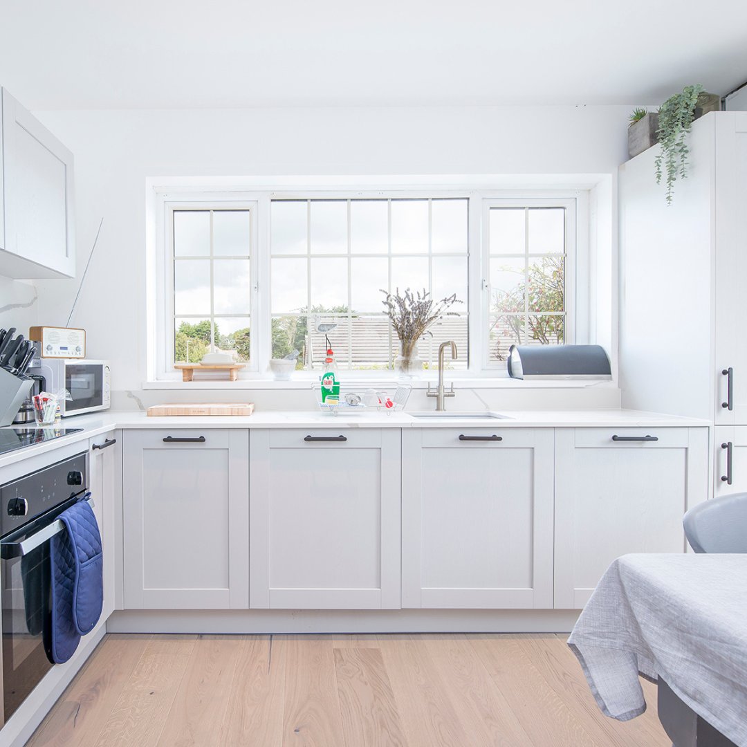 Coastal Cottages tweet media