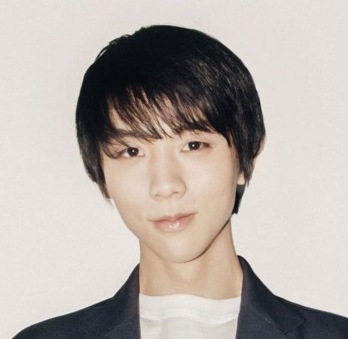emmekalin's tweet photo. 一瞬間看成同一時期的zuzu✨(๑°ㅁ°๑)✨少主完全沒有變😍😍😍
#羽生結弦 #羽生結弦選手が今日も元気で幸せでありますように #羽生くん #YuzuruHanyu https://t.co/bKPwXDRnOZ