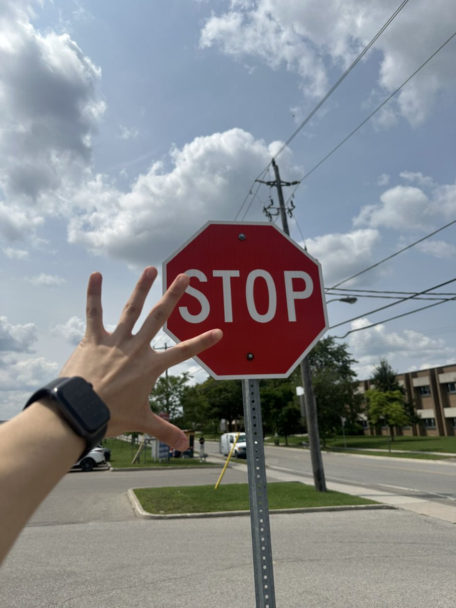ONF_members's tweet photo. [#유 #U] Hi Canada😎 https://t.co/bkGhw1rjKN