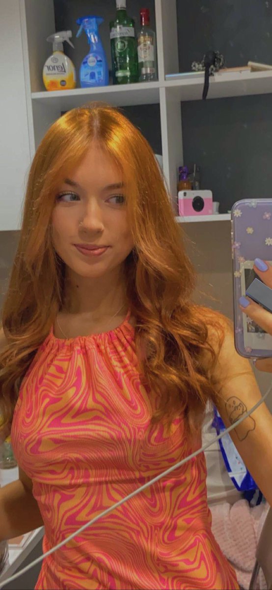 star ⋆。°✩ | findom tweet media