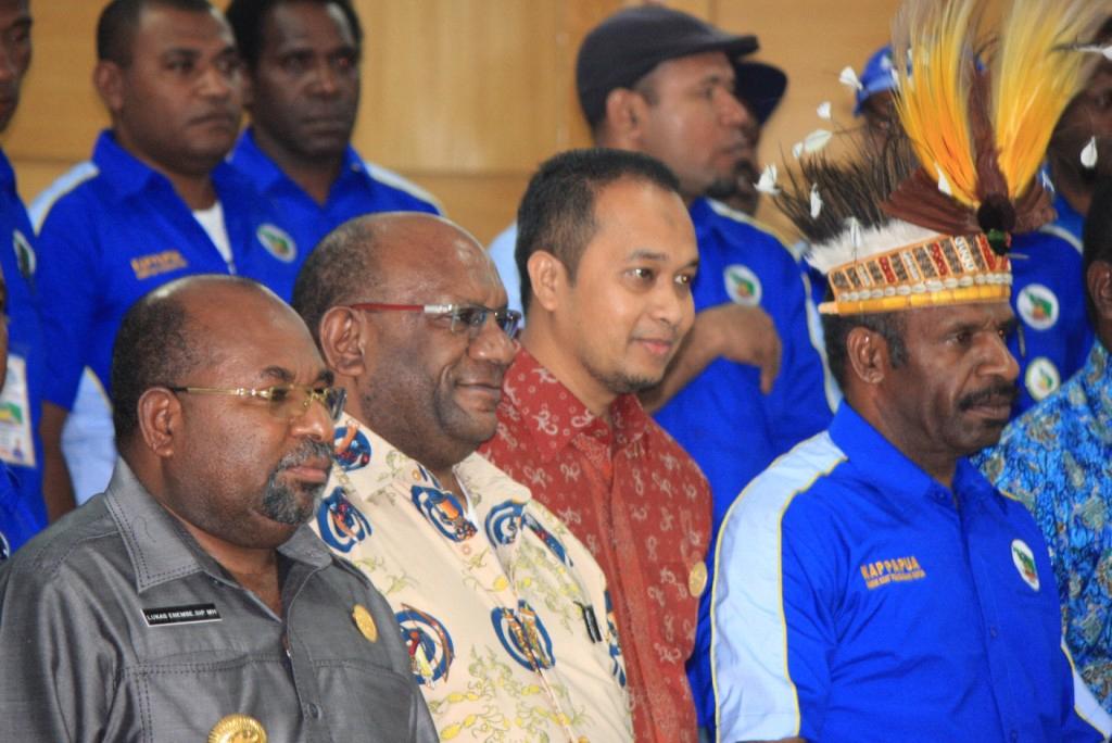turius_w's tweet photo. Go for Papua https://t.co/NmWMWUlhmy