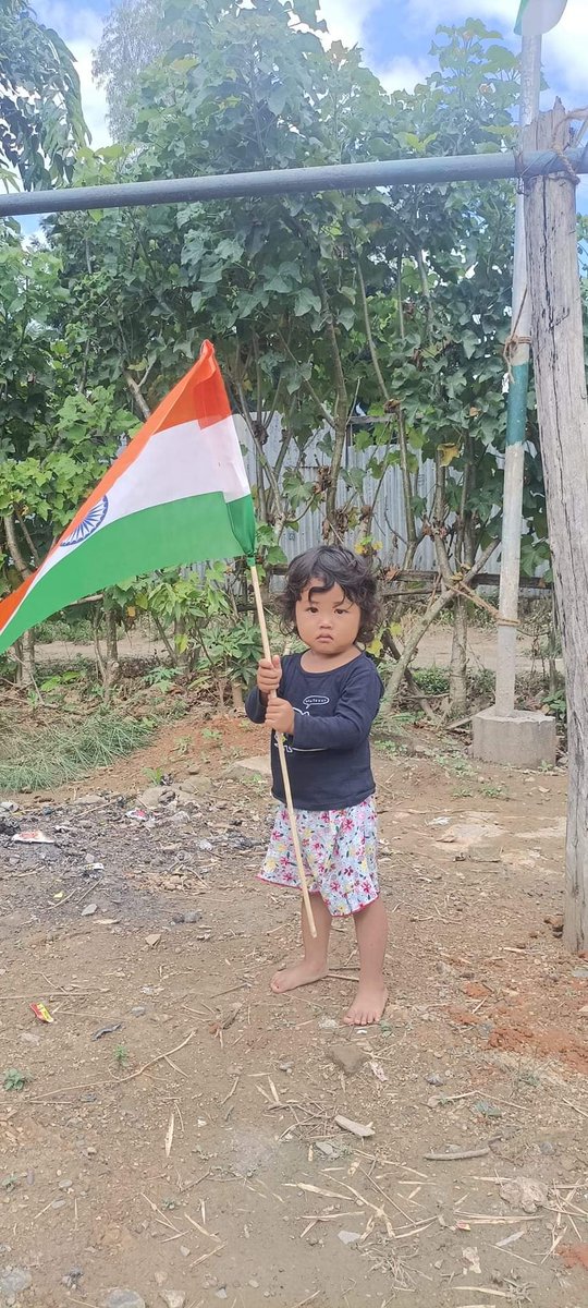 I can't hold Freely  and perform
My duty  for Hal Ghar Tiranga this year instead I hold the pain of my Warrior who sacrifice their lives for freedom 🙏