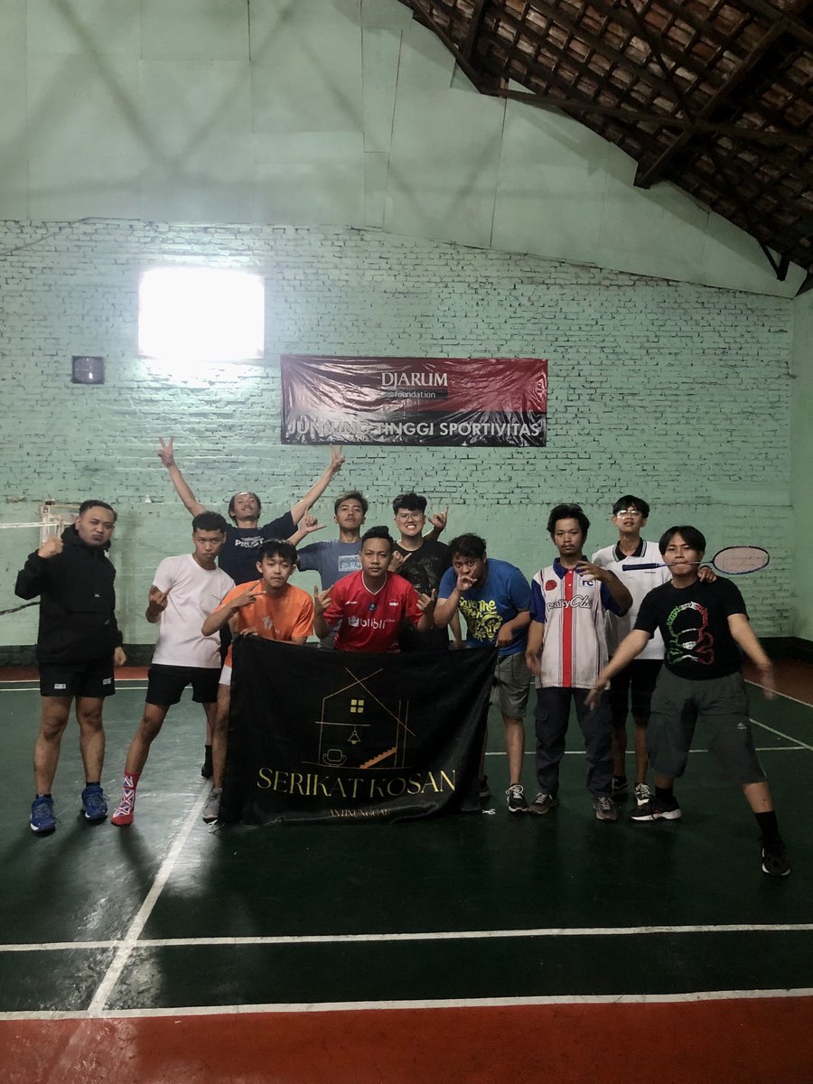 kegiatan positif +2
#SerikatOlahraga