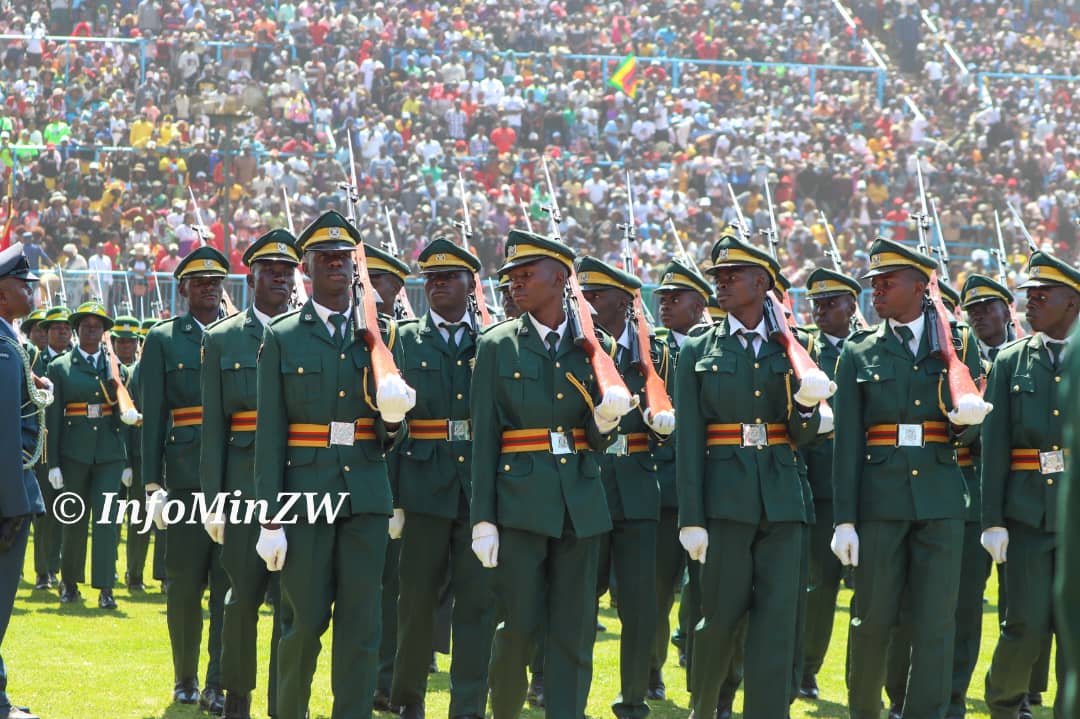 nicolehondo's tweet image. &quot;Government will soon be embarking on the construction of 3 000 housing units for members of the ZDF. Similarly, healthcare for members of the Defence Forces is of critical importancebfor their general upkeep.&quot; @edmnangagwa 
#DefenceForcesDay2024 
#Zimbabwe