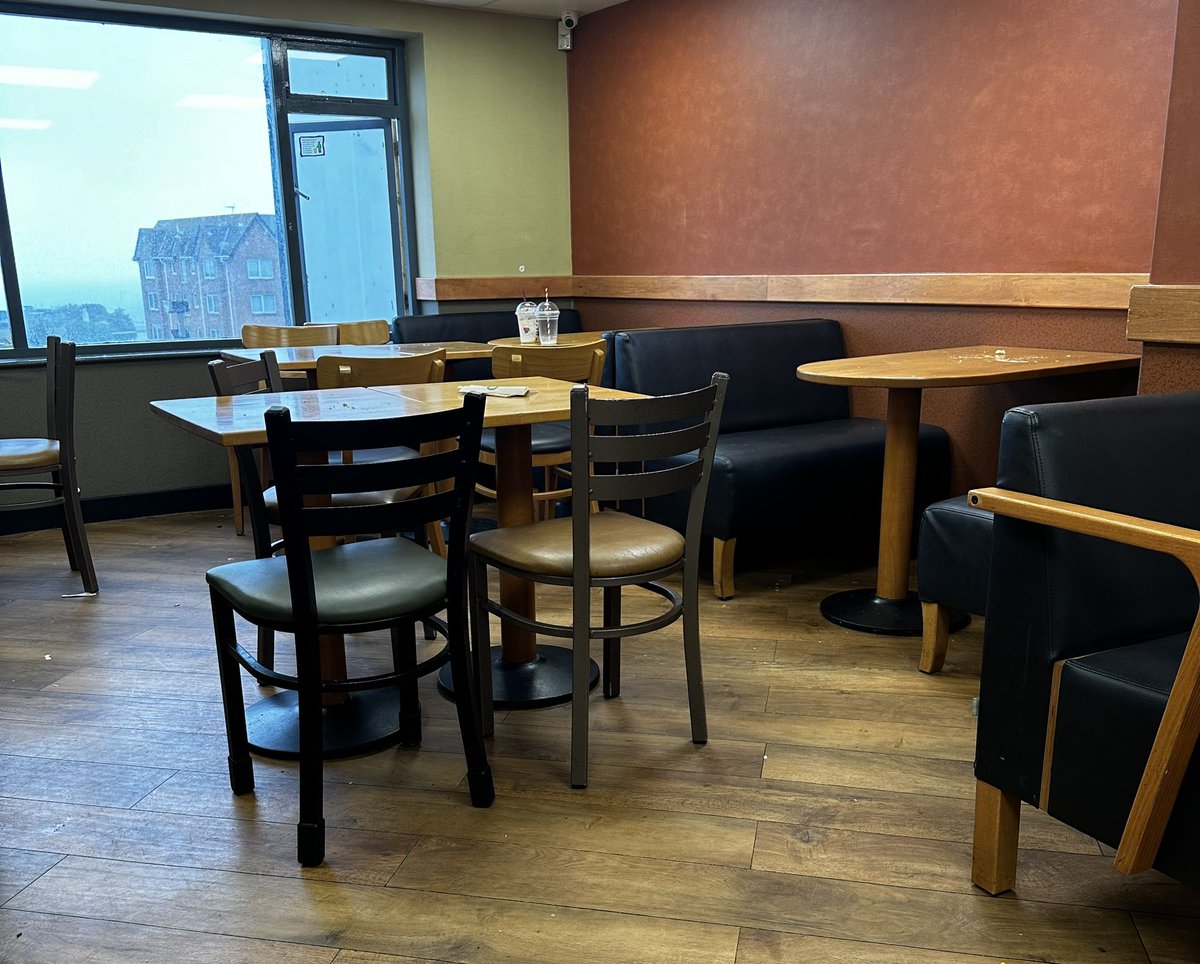 _andy_phillips's tweet photo. @SubwayUK @SUBWAY is this really how your restaurants are kept?

Floors, tables &amp; chairs dirty, not wiped, crumbs/rubbish all over - the store in Newquay is empty right now and STILL nobody is cleaning. Not a good reflection of your company or brand. https://t.co/OR4DGntidm