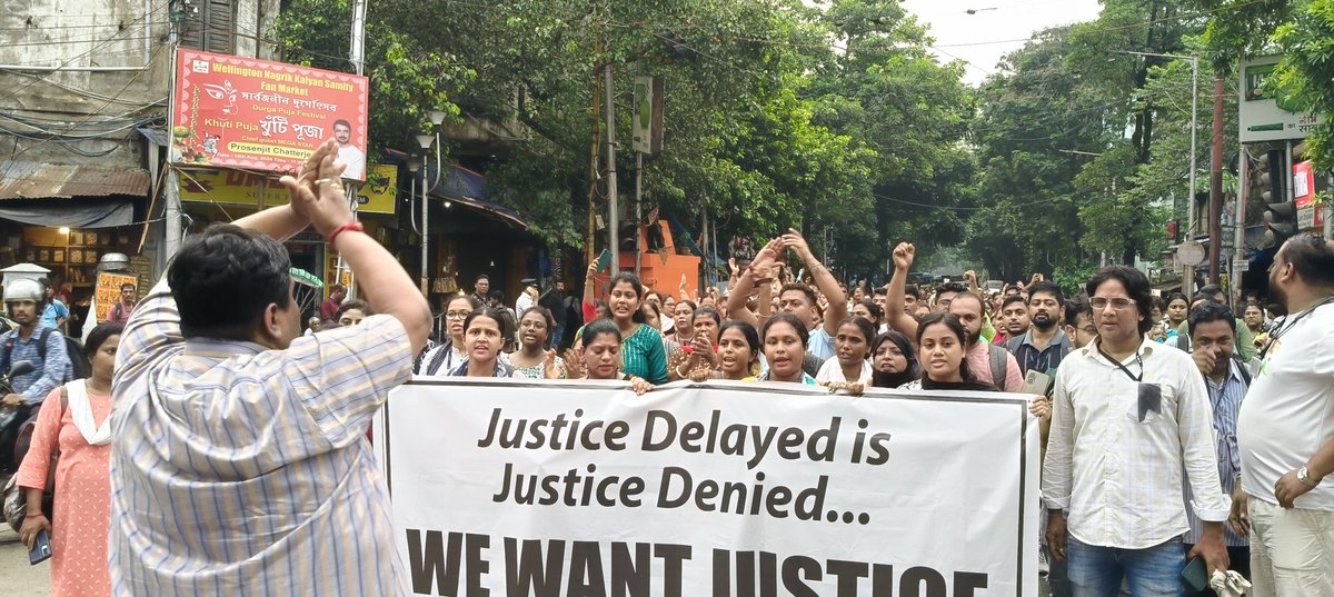 Tanusre89068834's tweet image. Justice Delayed Is Justice Denied ⚖️

We Want Justice ⚖️ 

Justice For R.G.Kor ⚖️
#JusticeForRGKor⚖️

Same Same But Different types...
Pehle suicide Decler kar dia 15mi me  phir bad me sach samne aaya yeh suicide nahi Murder hai . 

Modi ji please aab to focus kijiye 🙏

@itsSSR