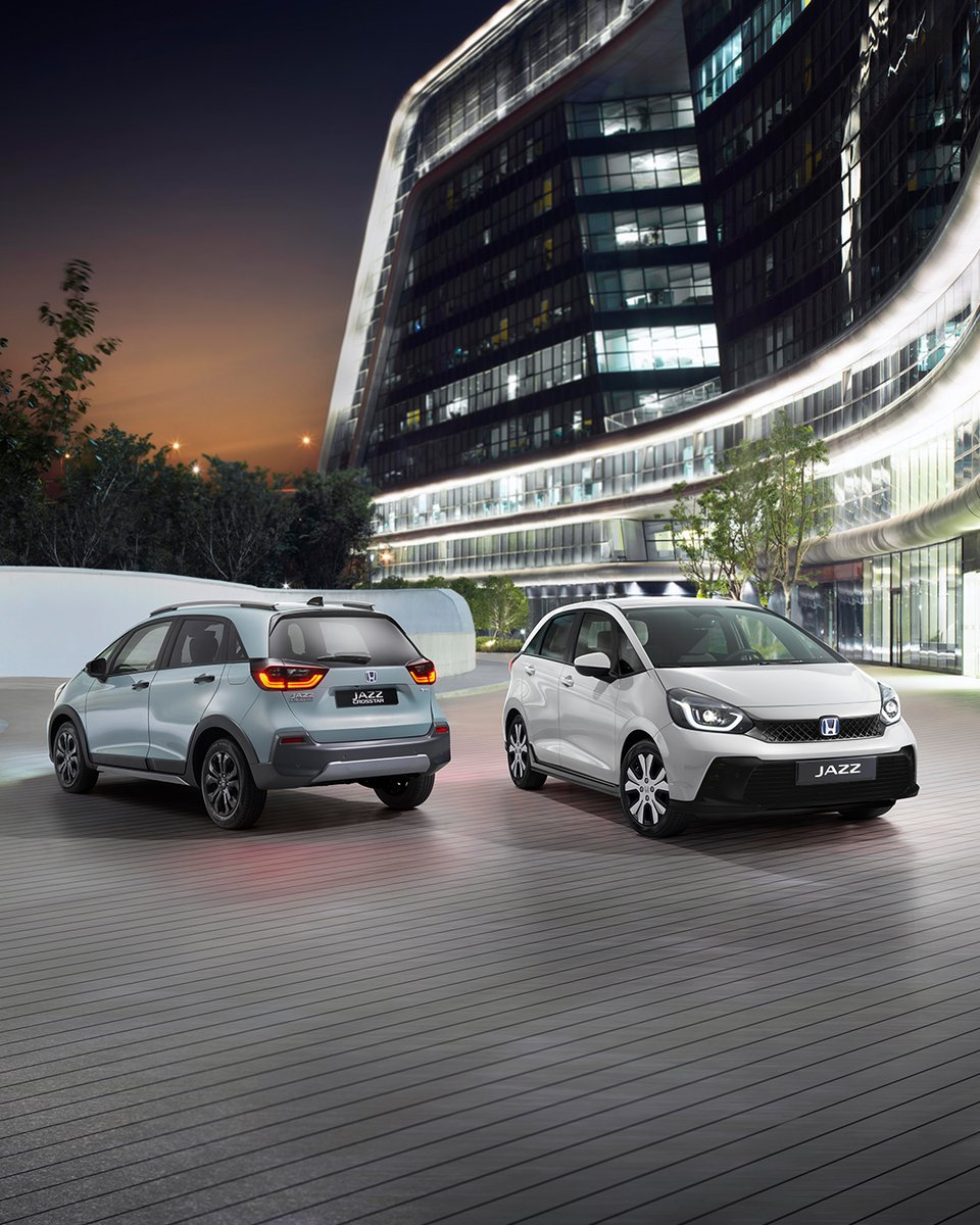 HondaTR's tweet photo. Honda Jazz e:HEV’in kesintisiz performansıyla sportif sürüş keyfini yaşarken tasarımıyla da şehrin modern görüntüsüne uyum sağlayın. 🌃⚡

#Honda #HondaJazz #Jazz #Hibrit #eHEV #HayatDoluHibrit https://t.co/9MlhVLH2Dk