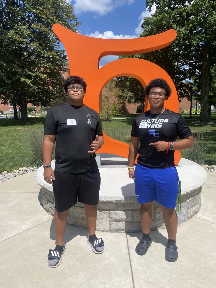 Good luck to these <a href="/SCanyonsFB/">Somerset Canyons Football</a> men! Today they start their mission.. #BergGang🟠⚫️⚔️ #FAMILY #CultureWins