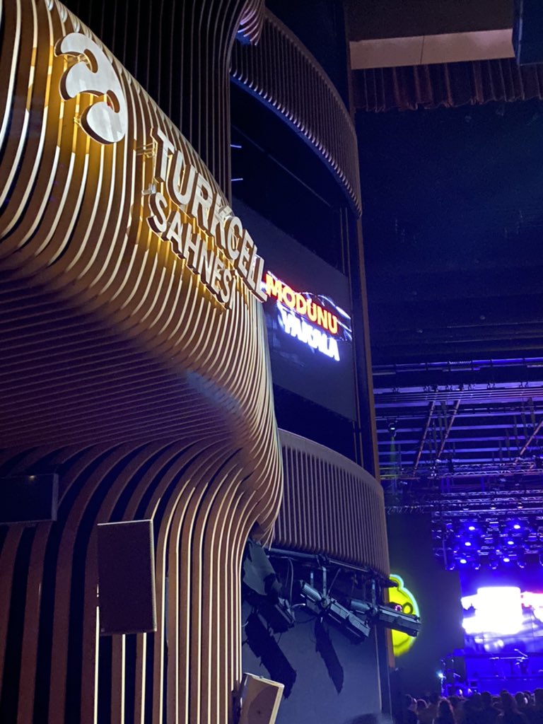 Hattım turkcell ve burada internetim çekmiyor twit bu kadar