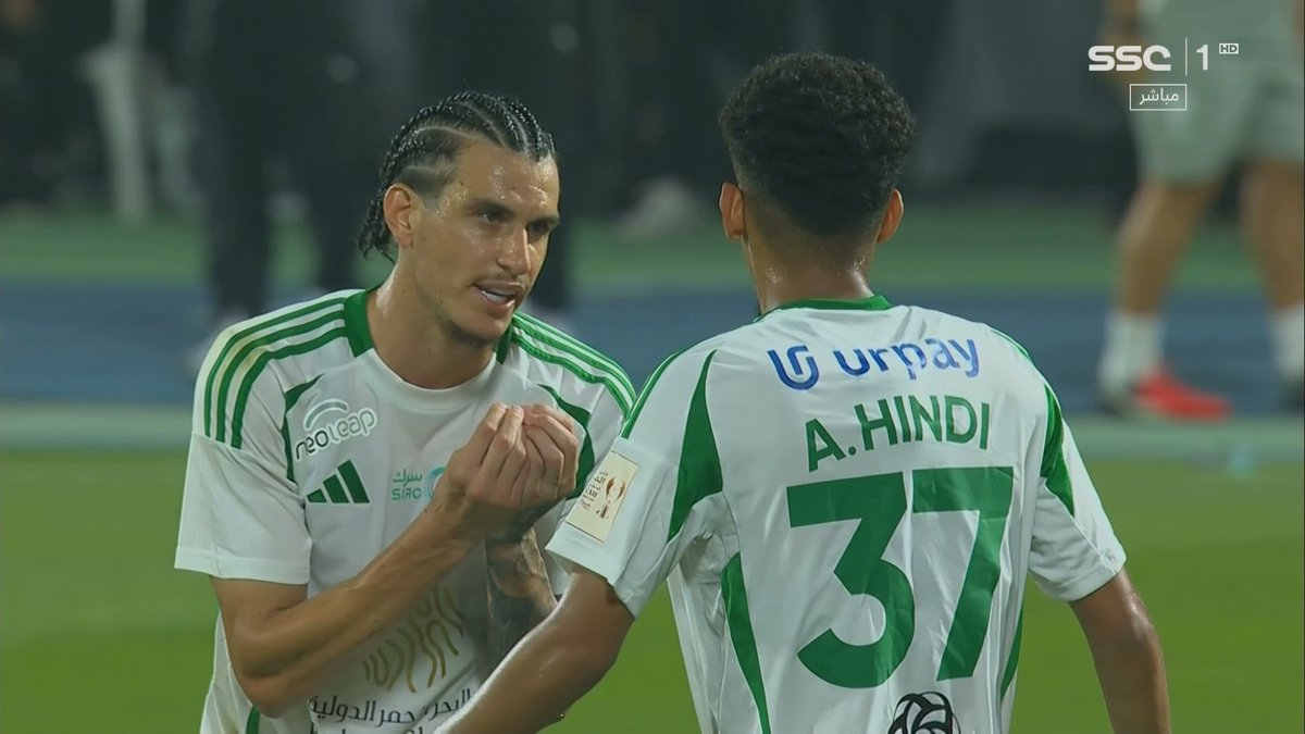 والله ماراح يتعلم يا ايبانيز