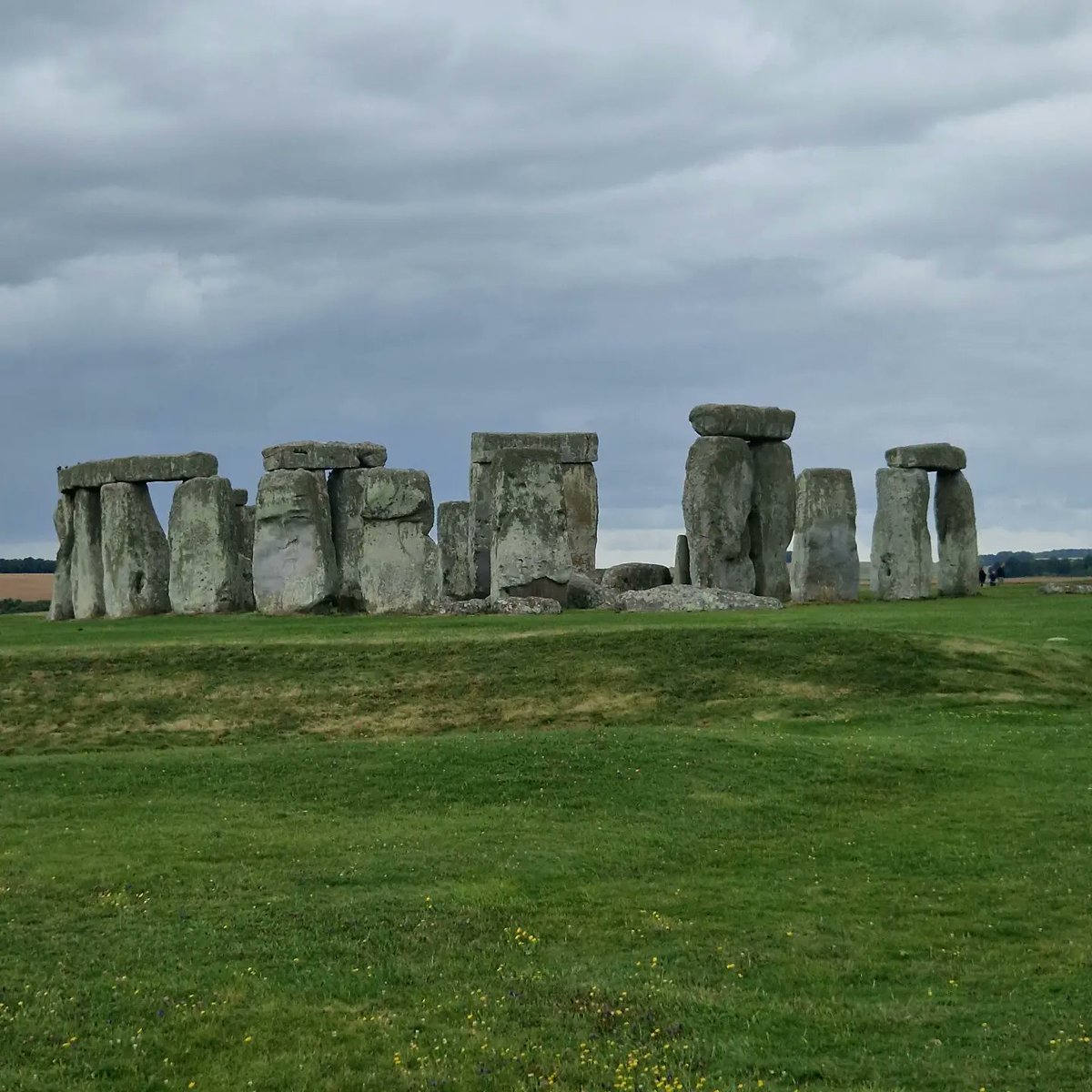 wendymurphymufc's tweet photo. Stunning Stonehenge 😍 
Always wanted to see it and now I have #lucky #us #stonehenge #history #themurphys https://t.co/f8YaWwEnSo