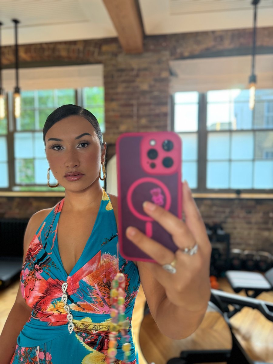 cleosol's tweet photo. 🦋 https://t.co/HI9nvlFBE0