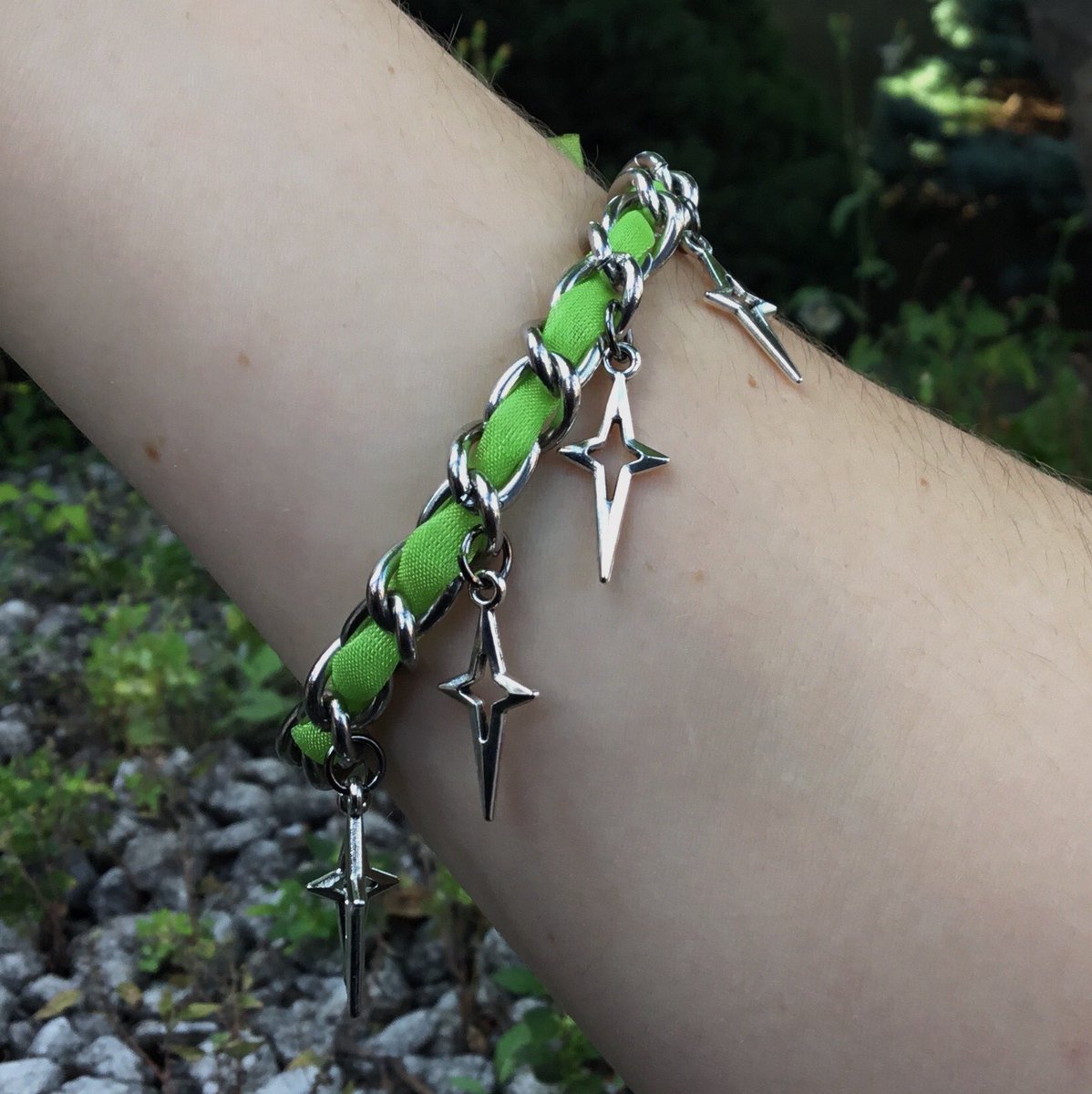 Siianide's tweet photo. Three slots open now for this custom sized celestial ribbon bracelet 💚✨
https://t.co/FRAlr7Jyf4 (not available on depop due to customizations)
#bratsummer 🥵 https://t.co/uODQRiqAoT