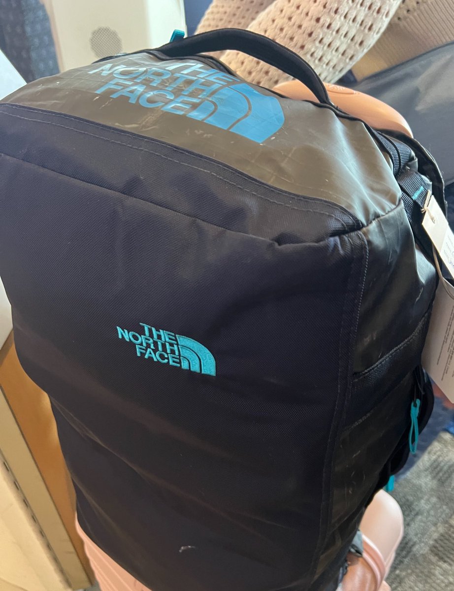 MIRACLE!!
Checked this bag 7/21 AUS to ZRH on <a href="/AmericanAir/">americanair</a> &amp; my hubby just picked it up at <a href="/AUStinAirport/">Austin-Bergstrom International Airport</a>! THANK U!!!! <a href="/united/">United Airlines</a> ground crew that helped me 8/6 at CDG T1 Gate 23 w/my bag.I wish I knew your name,but we would NOT have our bag if it wasn’t for you! #Paris CDG Hero ❤️
