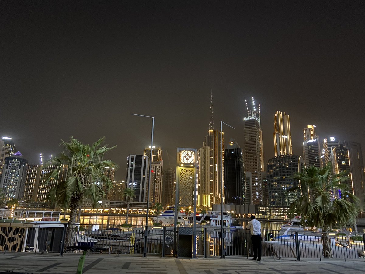 LilGates5k's tweet photo. Dubai😍🥂 https://t.co/Ao0m9QIWj6